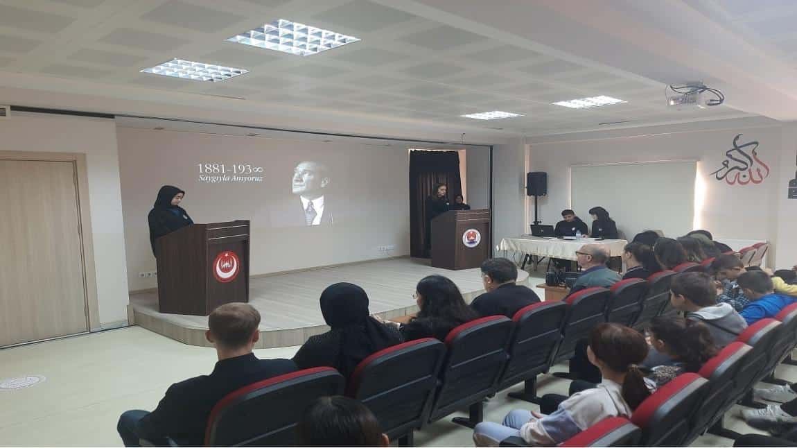 10  Kasım  Atatürk'ü  Anma  Programı